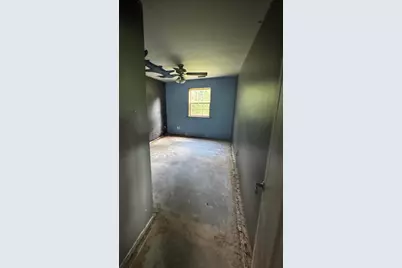 495 W 450 N, Hobart, IN 46342 - Photo 7
