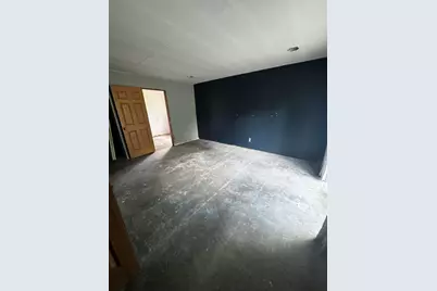 495 W 450 N, Hobart, IN 46342 - Photo 9