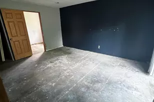 495 W 450 N, Hobart, IN 46342 - Photo 9