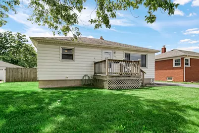 7638 Missouri Avenue, Hammond, IN 46323 - Photo 3