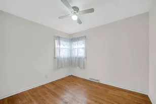 7638 Missouri Ave, Hammond, IN 46323 - Photo 11