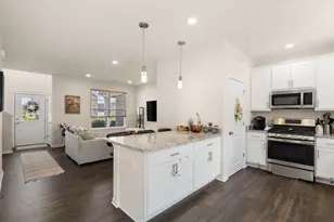 11844 Kentucky St, Crown Point, IN 46307 - Photo 5