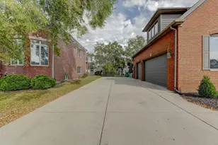 9937 Tanglewood Ct, Munster, IN 46321 - Photo 55