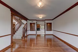 9937 Tanglewood Ct, Munster, IN 46321 - Photo 13