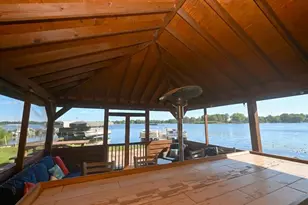 11710 W South Park Rd, Kewanna, IN 46939 - Photo 17
