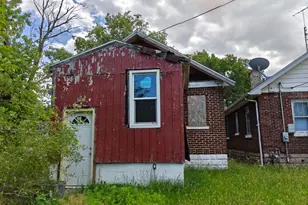 834 E 41st Ave, Gary, IN 46409 - Photo 3