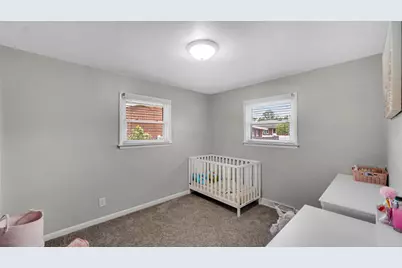 8340 Cottage Grove Place, Highland, IN 46322 - Photo 13
