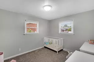 8340 Cottage Grove Pl, Highland, IN 46322 - Photo 13