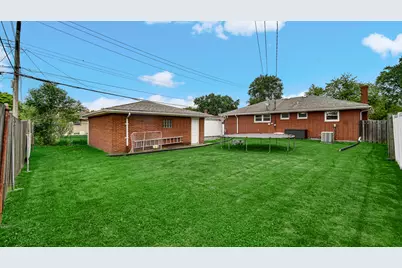 8340 Cottage Grove Place, Highland, IN 46322 - Photo 19