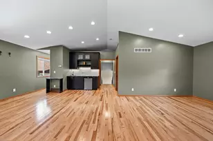 6297 Victory Ave, Portage, IN 46368 - Photo 15