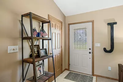 3381 E 300 S, La Porte, IN 46350 - Photo 5
