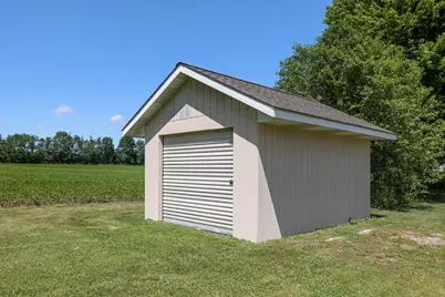 3381 E 300 S, La Porte, IN 46350 - Photo 35