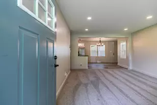 834 S Cline Ave, Griffith, IN 46319 - Photo 7