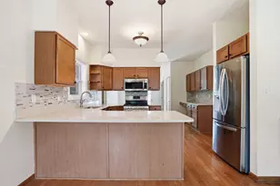 597 O'Hagan Dr, Crown Point, IN 46307 - Photo 9
