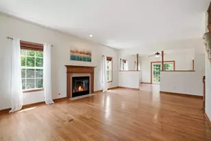 597 O'Hagan Dr, Crown Point, IN 46307 - Photo 3