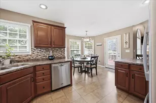 518 Golden Rain Ct, Demotte, IN 46310 - Photo 19