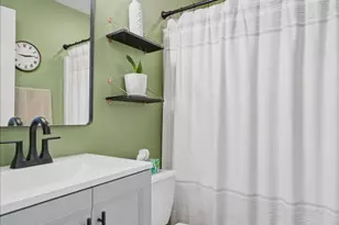 518 Golden Rain Ct, Demotte, IN 46310 - Photo 31
