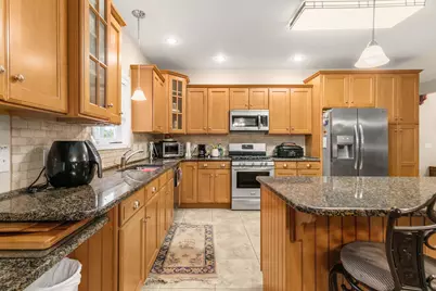 525 S Filbert Street, New Carlisle, IN 46552 - Photo 9