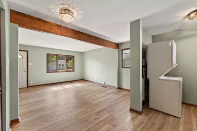 8124 Sycamore Avenue, Highland, IN 46322 - Photo 9
