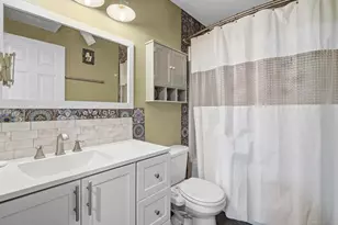 3031 Huntington St, Hobart, IN 46342 - Photo 11