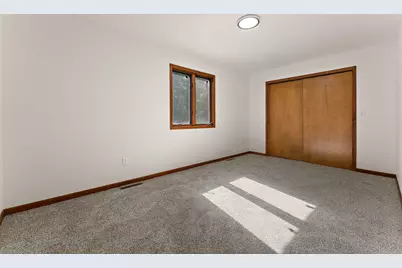1811 N Country Lane, Michigan City, IN 46360 - Photo 17