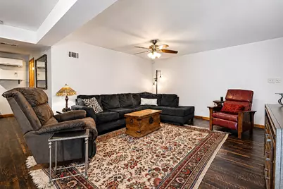 8205 Oakwood Avenue, Munster, IN 46321 - Photo 19