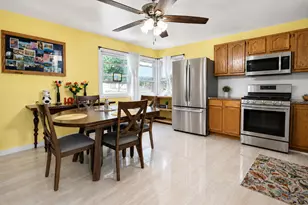 7324 Marshall St, Merrillville, IN 46410 - Photo 11