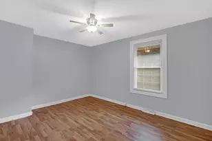3721 Jefferson St, Gary, IN 46408 - Photo 9