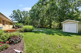 612 S Jackson Blvd, Chesterton, IN 46304 - Photo 7