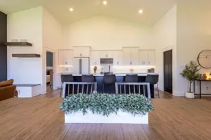 539 Scenic View Ave, Valparaiso, IN 46385 - Photo 17