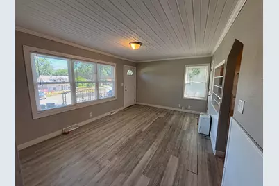 1815 E 28th Avenue, Lake Station, IN 46405 - Photo 5