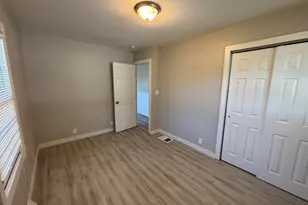 1815 E 28th Ave, Lake Station, IN 46405 - Photo 7