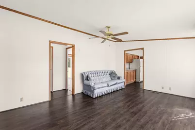 1351 E Colonial Drive, La Porte, IN 46350 - Photo 7