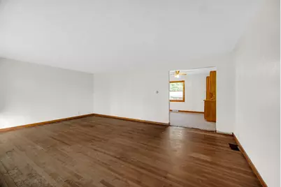 3218 E State Road 55, Fair Oaks, IN 47943 - Photo 9