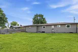 520 E Pike St, Kirklin, IN 46050 - Photo 31