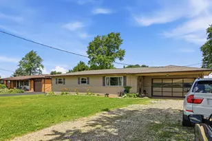 520 E Pike St, Kirklin, IN 46050 - Photo 3