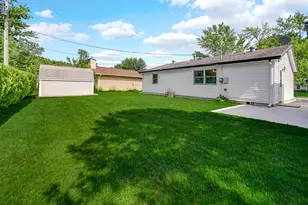 433 Nantucket Rd, Valparaiso, IN 46385 - Photo 21