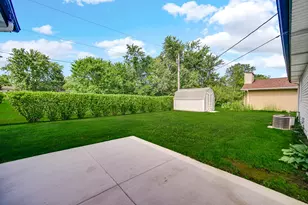 433 Nantucket Rd, Valparaiso, IN 46385 - Photo 19