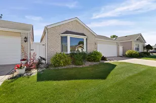 315 Valley Ct, Lowell, IN 46356 - Photo 3