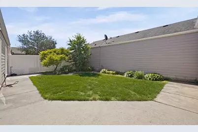 315 Valley Court, Lowell, IN 46356 - Photo 21