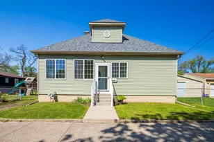 204 Edward St, Michigan City, IN 46360 - Photo 3