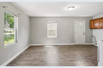 6610 Rhode Island Avenue, Hammond, IN 46323 - Photo 7