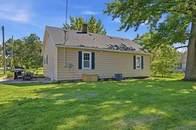 110 W Grove Street, Wheatfield, IN 46392 - Photo 17