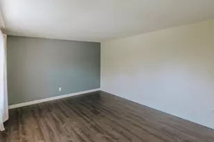 4601 Bedford Rd, Valparaiso, IN 46383 - Photo 11