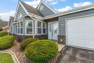 827 Kenmare Pkwy, Crown Point, IN 46307 - Photo 3