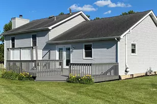 303 Pinehurst Ct E, Valparaiso, IN 46383 - Photo 57