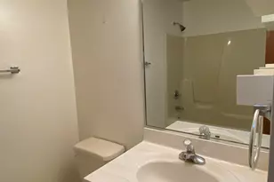 303 Pinehurst Ct E, Valparaiso, IN 46383 - Photo 35