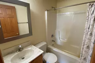303 Pinehurst Ct E, Valparaiso, IN 46383 - Photo 45