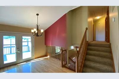 303 Pinehurst Court E, Valparaiso, IN 46383 - Photo 13