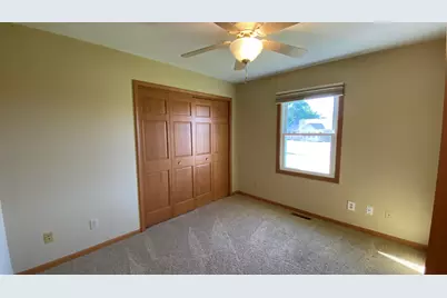 303 Pinehurst Court E, Valparaiso, IN 46383 - Photo 33